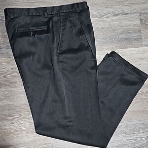 NEW Claiborne dress pants